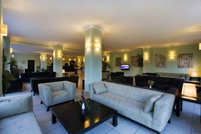 Larissa Garden Hotel 凯梅尔 外观 照片
