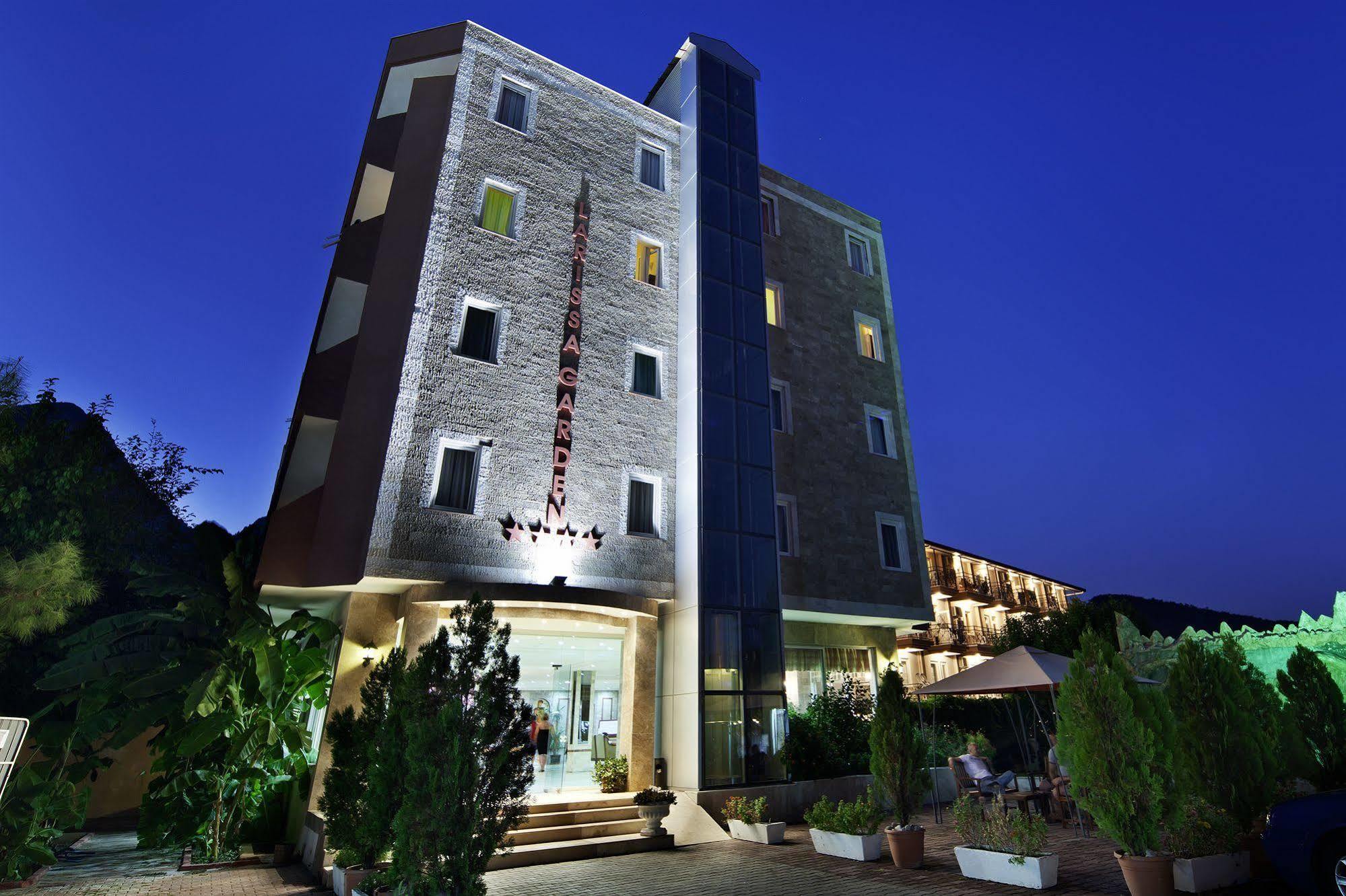 Larissa Garden Hotel 凯梅尔 外观 照片